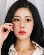 출근하면 이것부터 착용